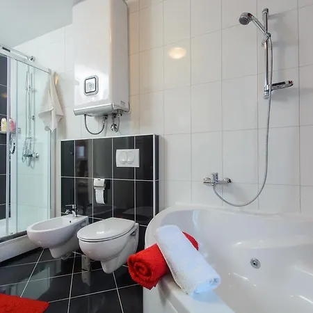 Apartment Cambi *